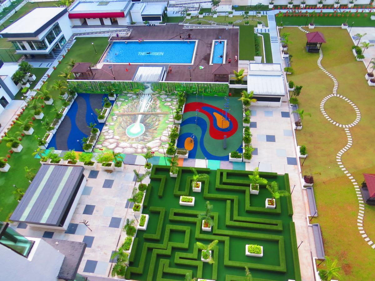 City Life By J&G Vacation Homes Skudai Exteriér fotografie